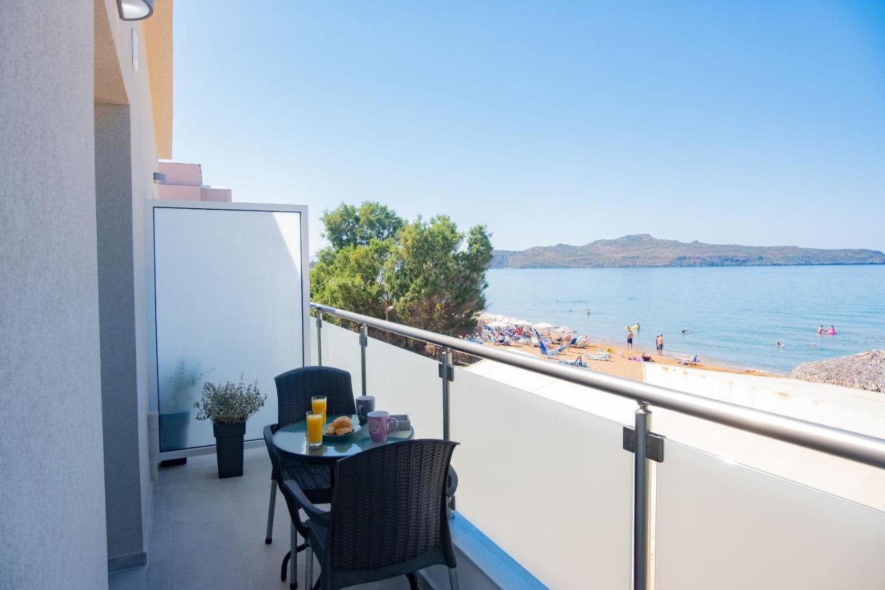 Apartment Queen Mary Beachfront